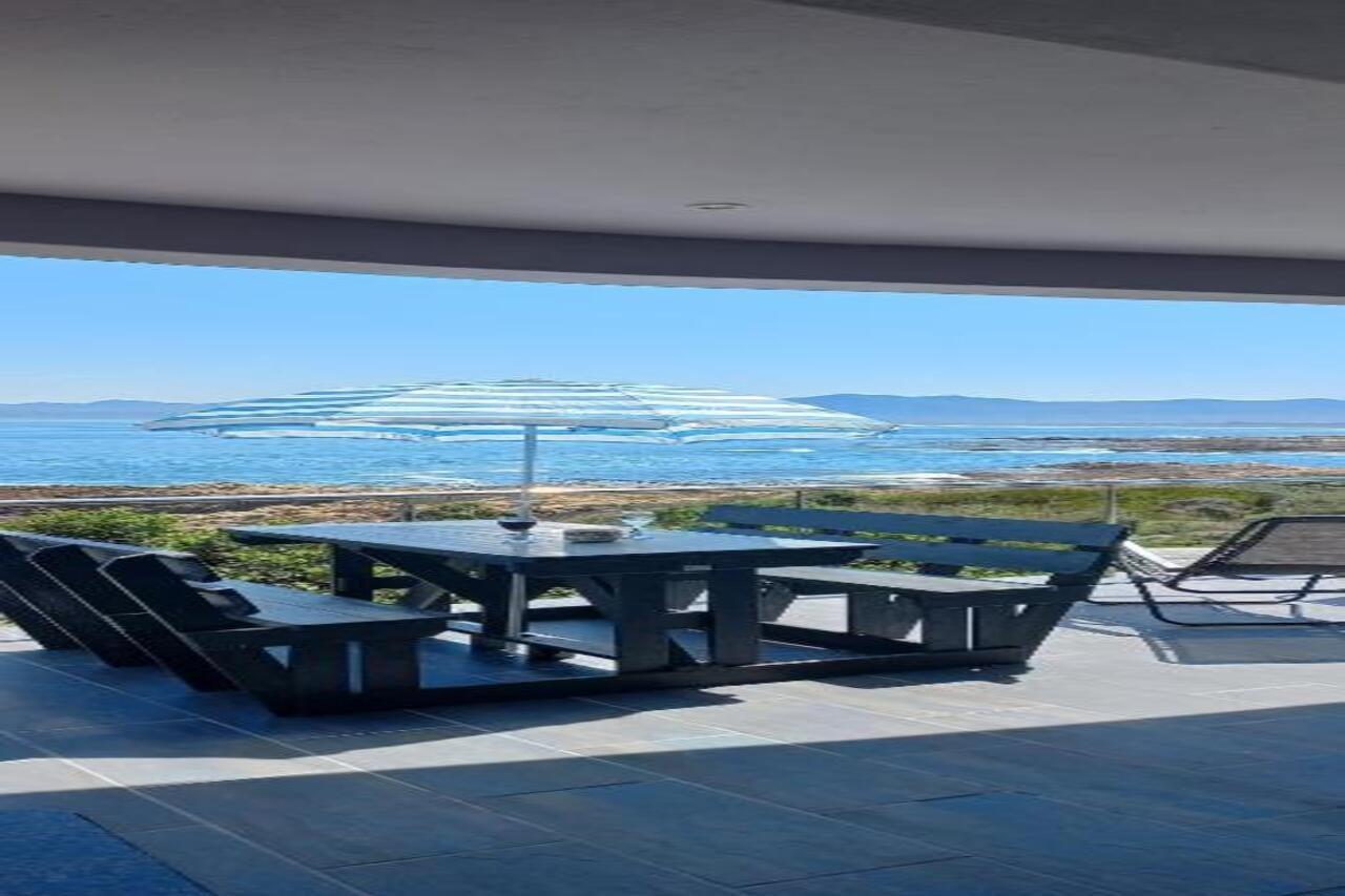 Royal Albatros Apartment Gansbaai Ngoại thất bức ảnh