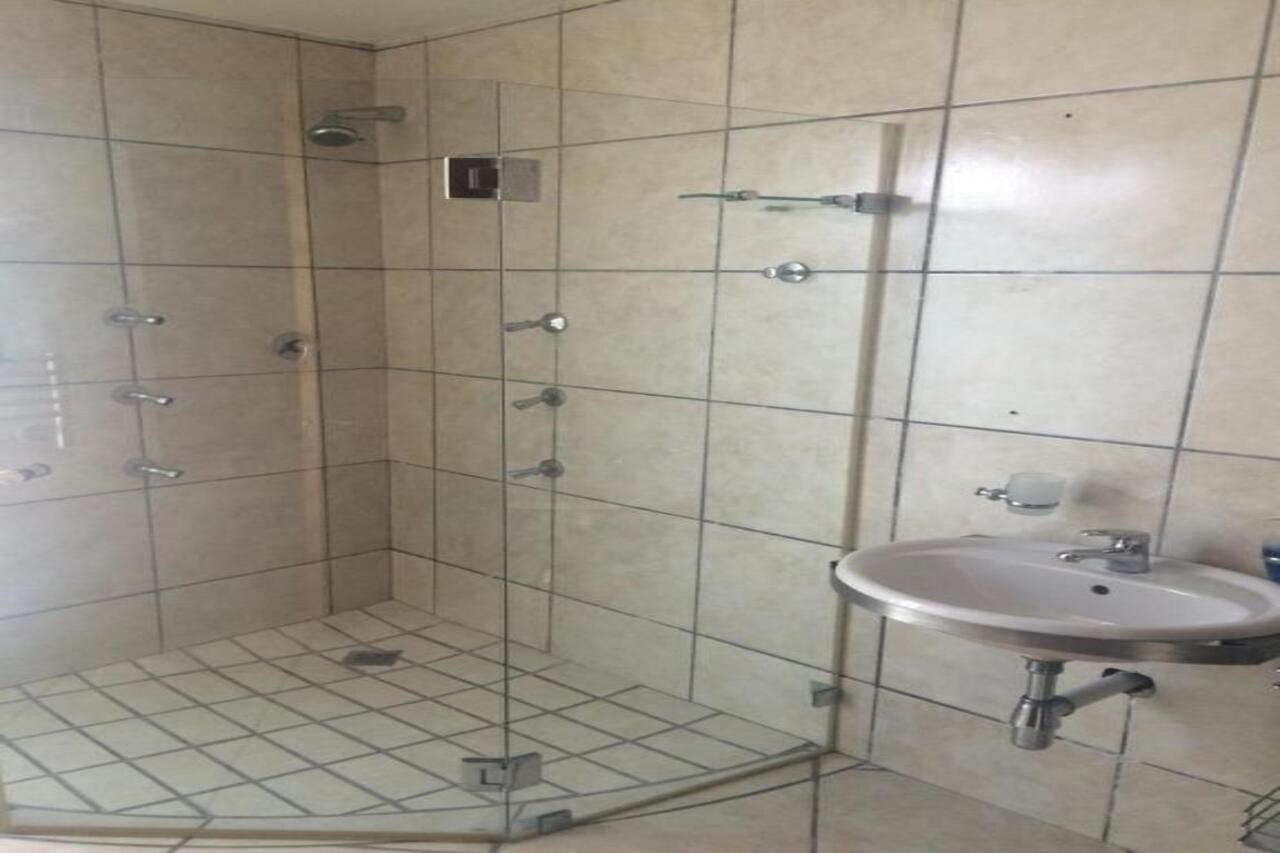 Royal Albatros Apartment Gansbaai Ngoại thất bức ảnh