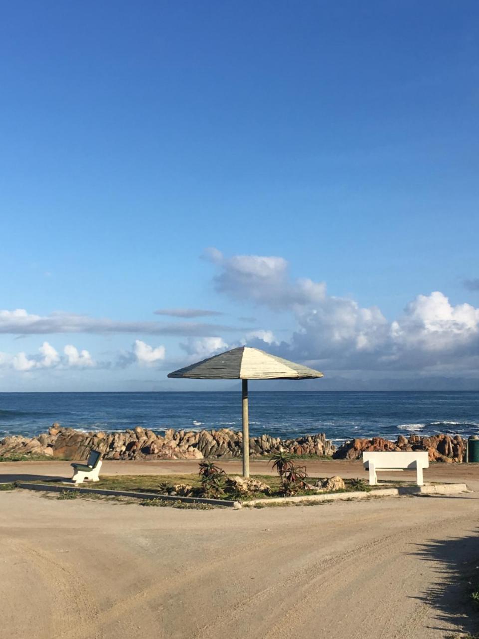 Royal Albatros Apartment Gansbaai Ngoại thất bức ảnh
